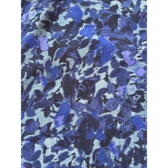 Banana Republic Women’s Small Blue Floral Print Top - Picture 8 of 8